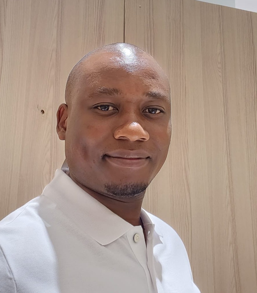 Yasili Issaka Sued — Founder & Head, Arusha & Zanzibar Safaris